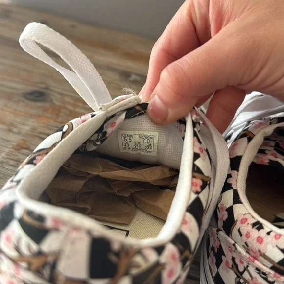 Vans Custom Cherry Checkerboard Size 7.5 - Picture 7 of 7